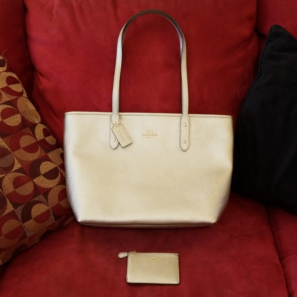 NWT~ Coach Metallic Leather City Zip Tote w/Wallet